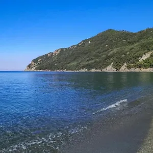 097 - Casa Stella A Riva Trigoso, 300 Metri Da Mare E Spiaggia, Posto Auto Privato Gratis Sestri Levante